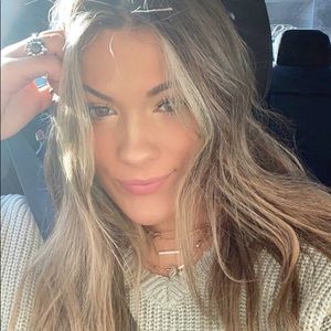 Meet your Posher, Lexi